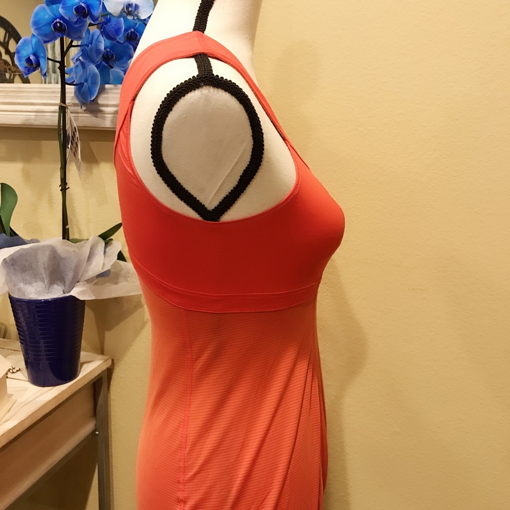 💪Lululemon tank top - size 6 - Picture 3 of 8
